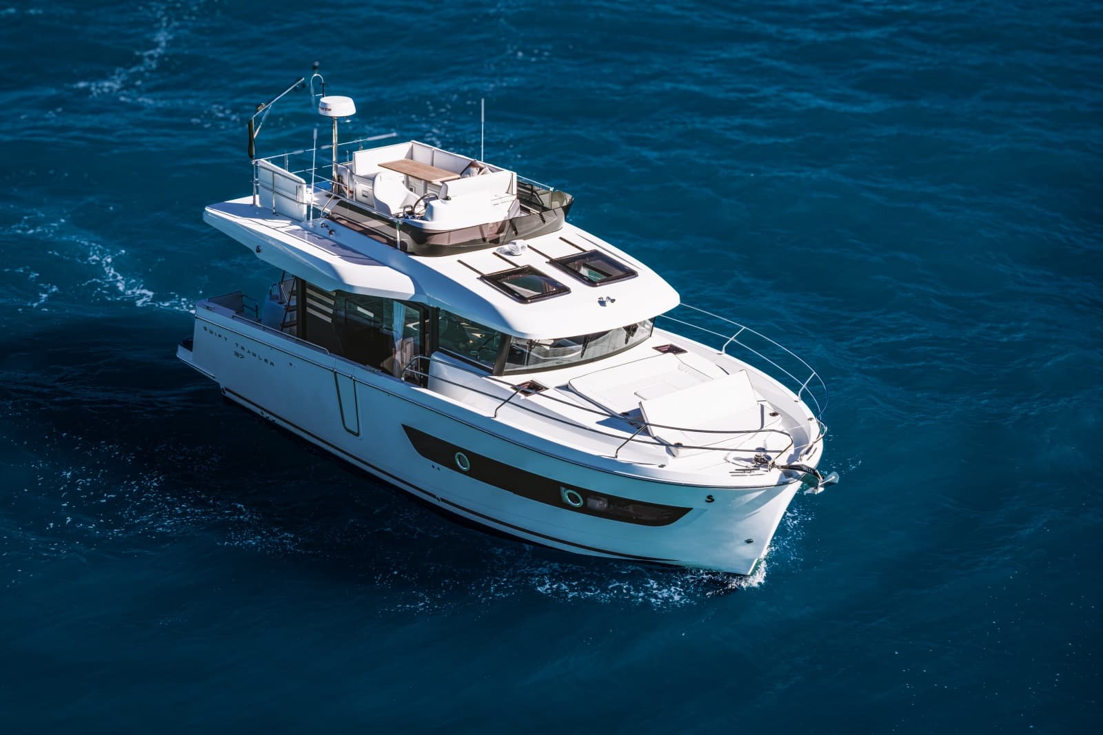 2027 Beneteau Swift Trawler 37