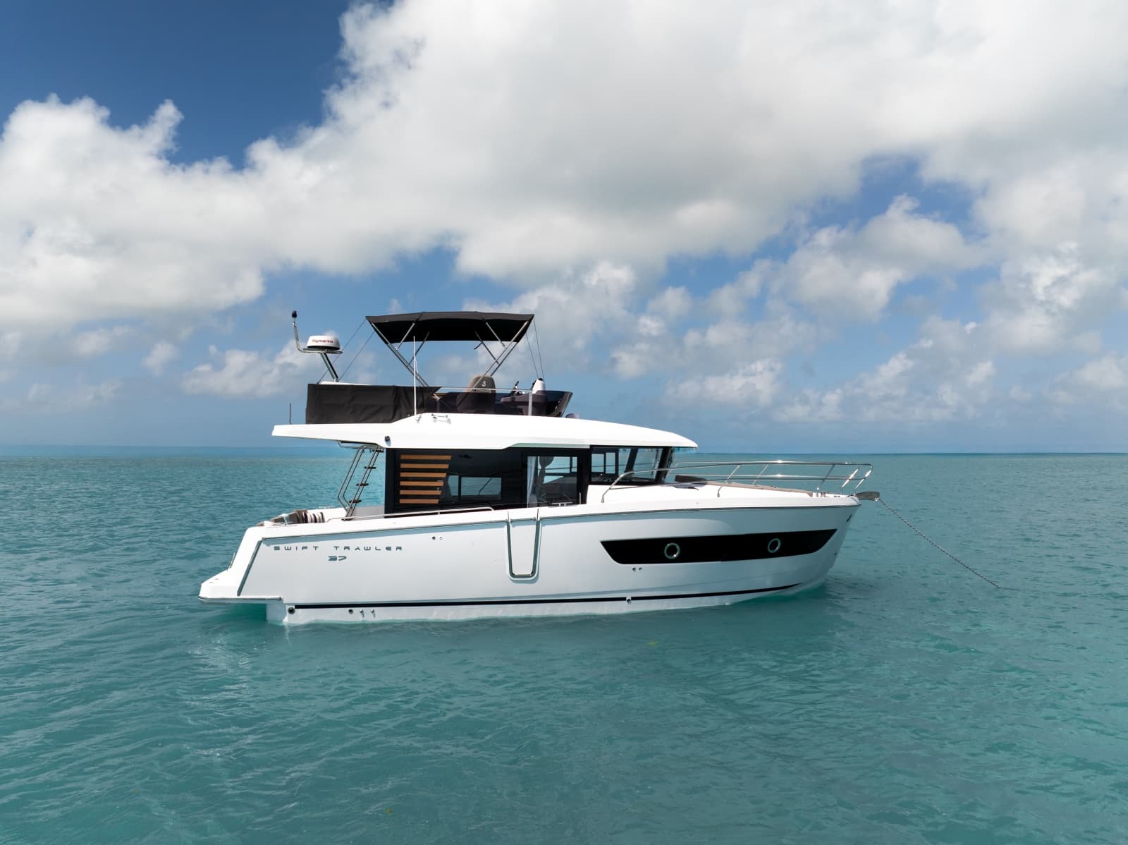 2027 Beneteau Swift Trawler 37