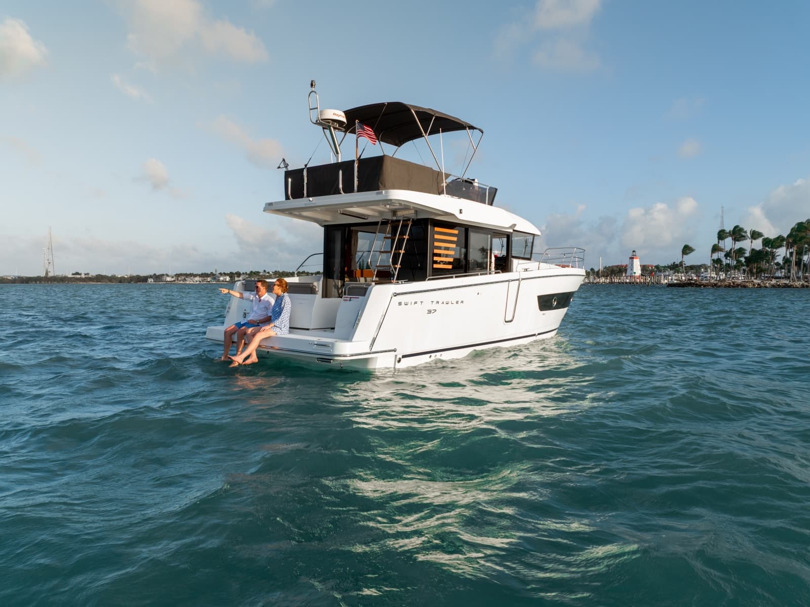 2027 Beneteau Swift Trawler 37