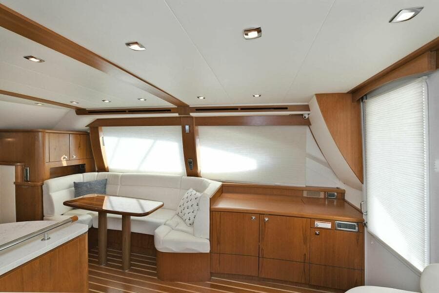 2015 Tiara Yachts 48 Convertible