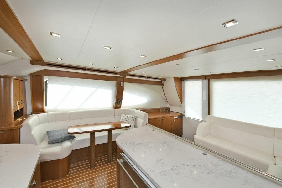 2015 Tiara Yachts 48 Convertible