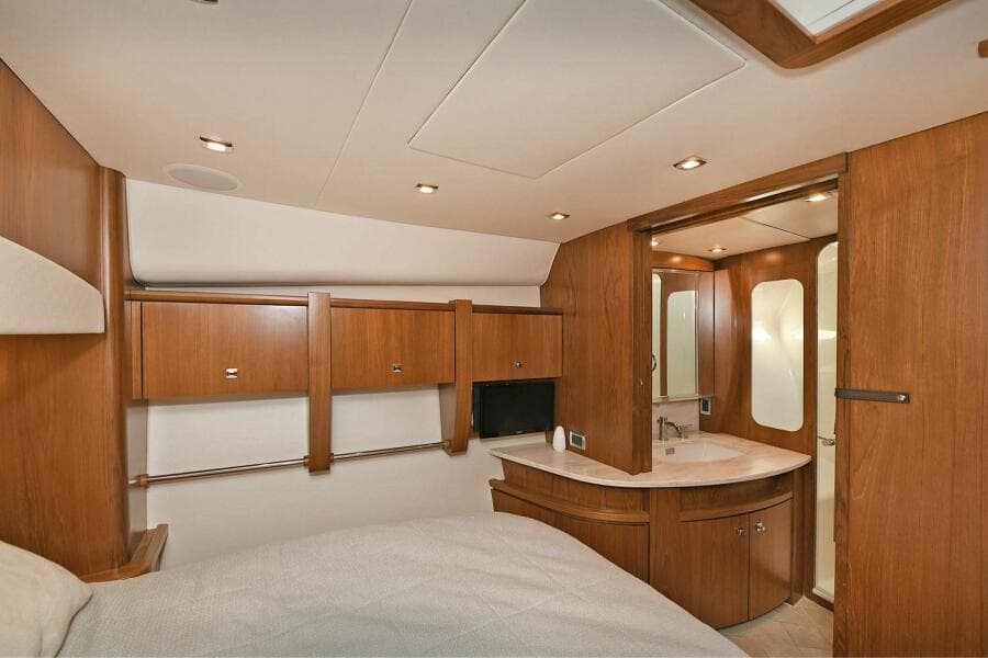 2015 Tiara Yachts 48 Convertible