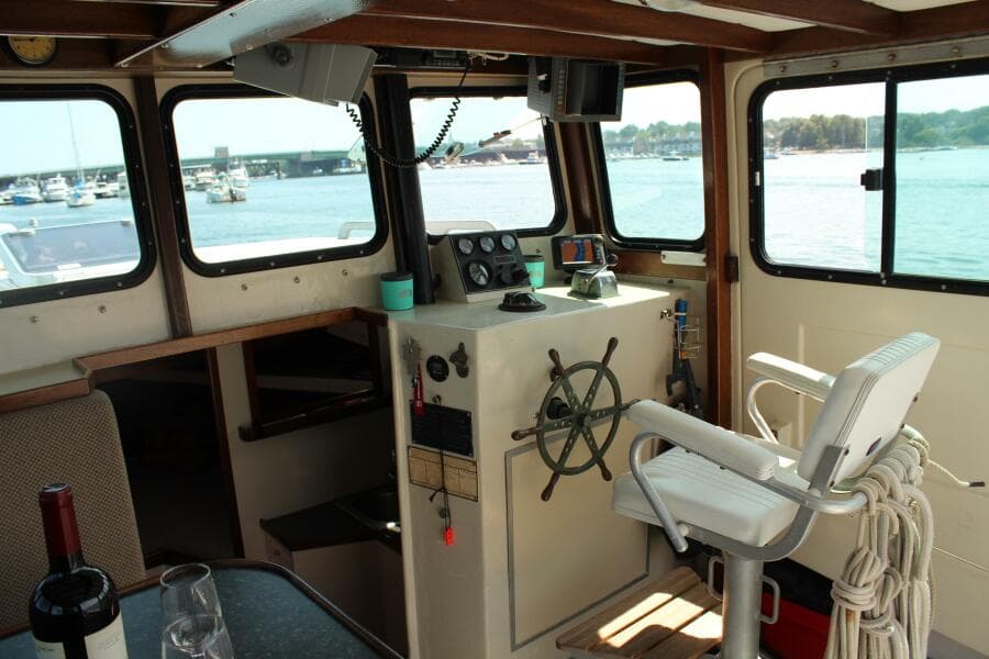 Helm Station 3