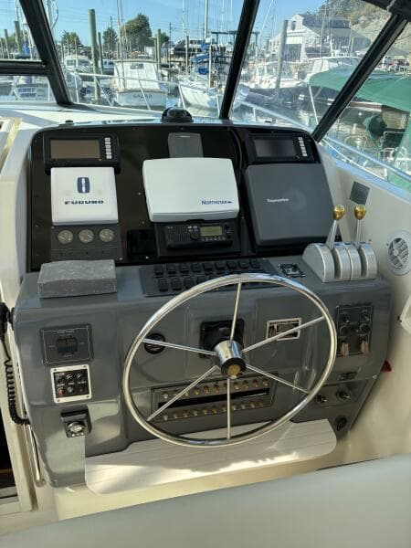 1996 Tiara Yachts 