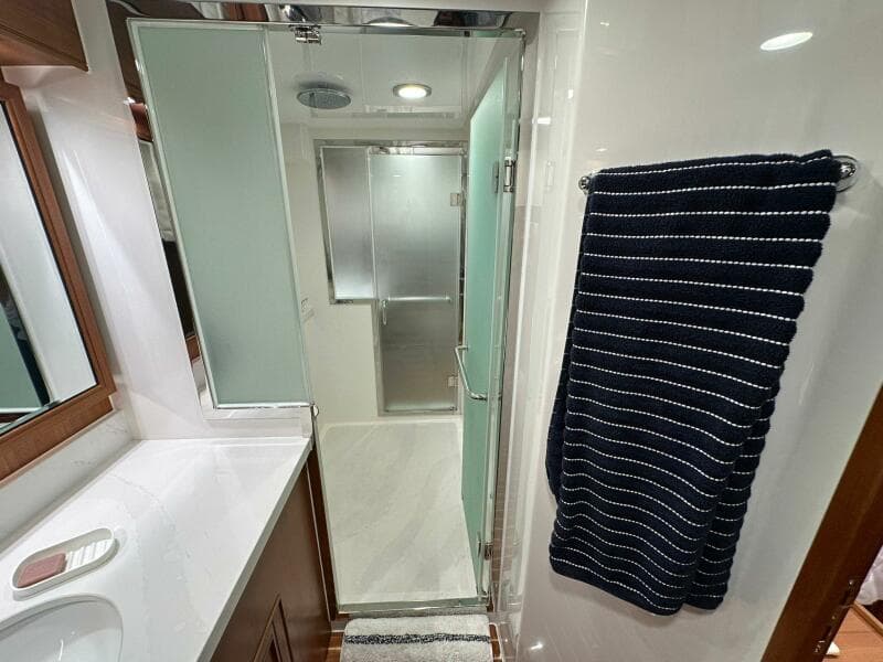 2023 Marlow Explorer 66E - CB