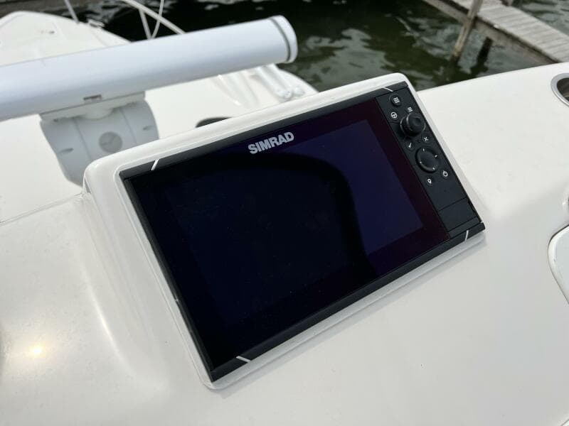 2012 Everglades 350 LX