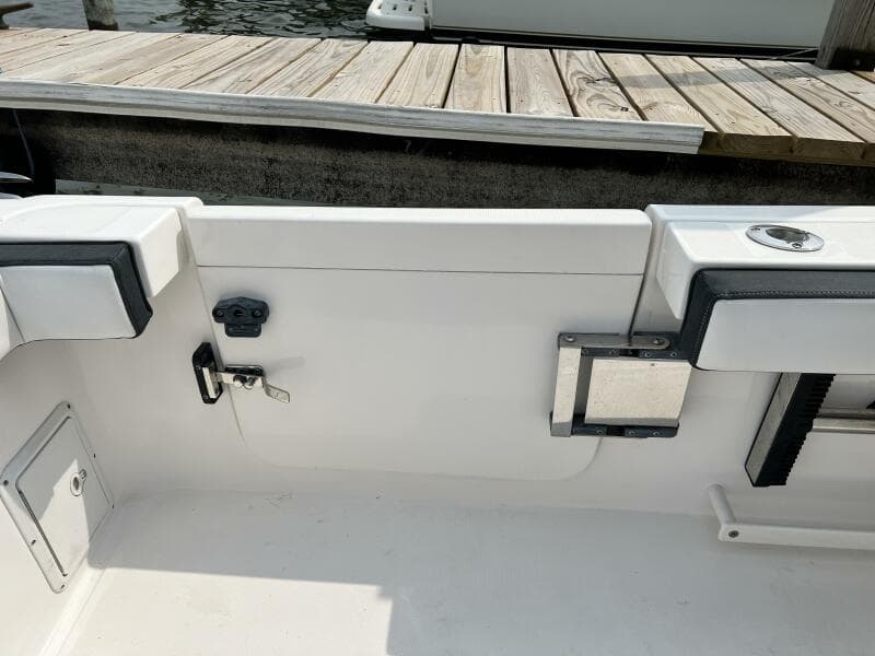 2012 Everglades 350 LX