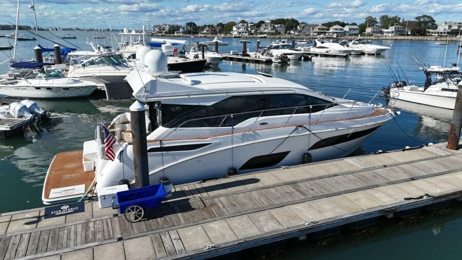 2018 Sea Ray 460 Sundancer