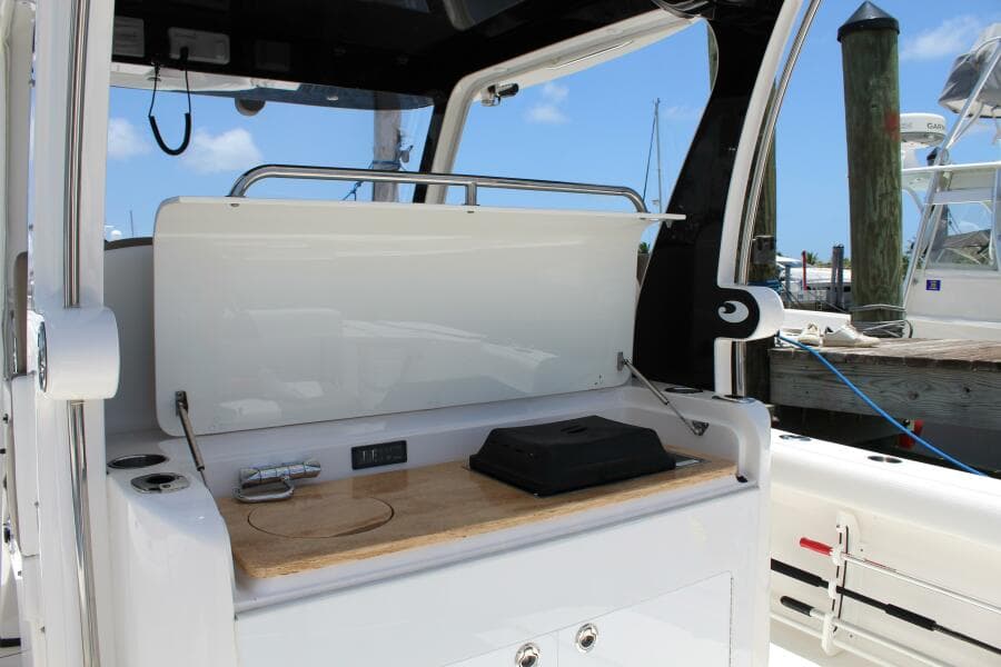 2016 Edgewater 370