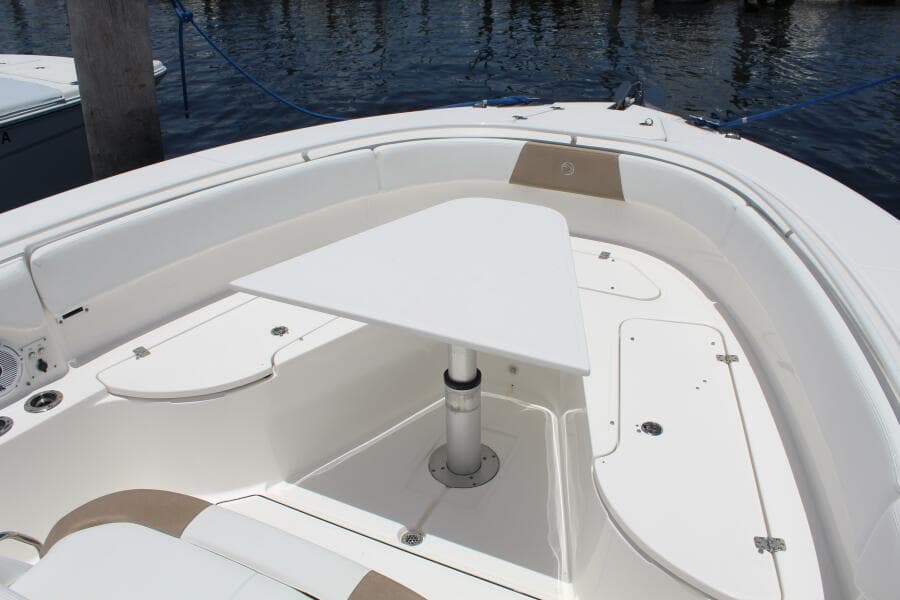 2016 Edgewater 370