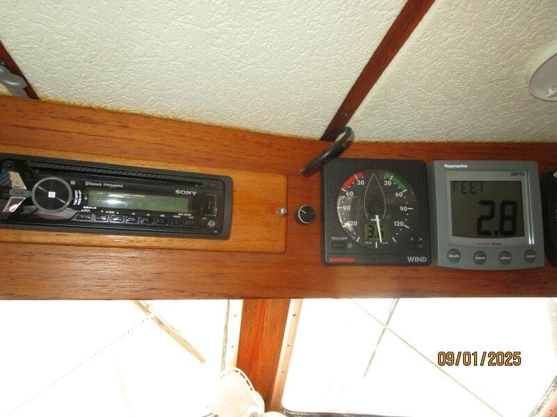 40' Nauticat pilothouse overhead electronics1