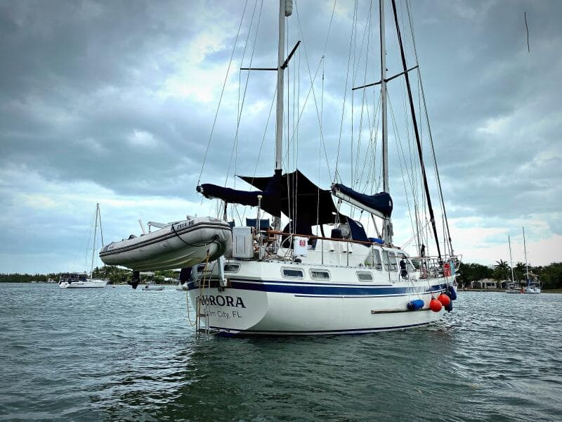 40' Nauticat starboard aft profile1