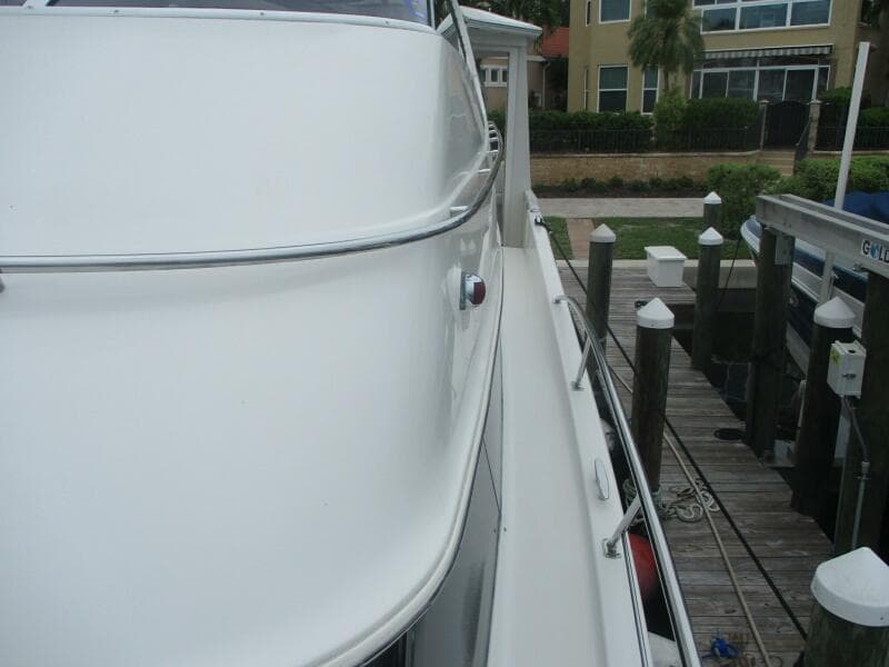 2006 Carver 
