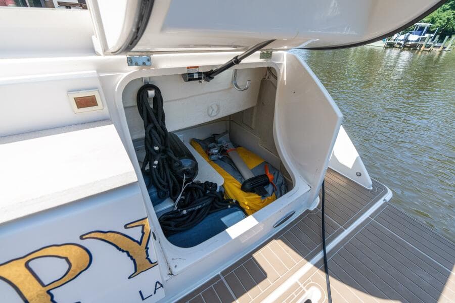 2015 Tiara Yachts 44 Coupe