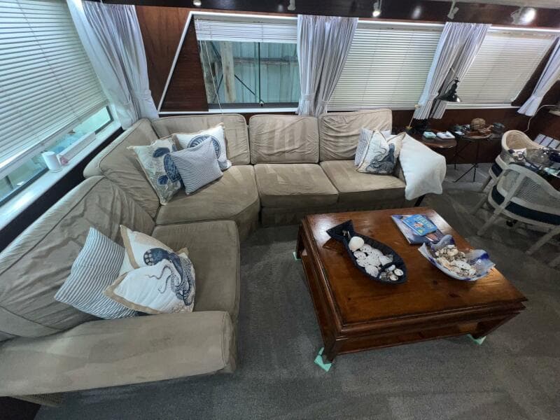 1988 Hatteras Motor Yacht