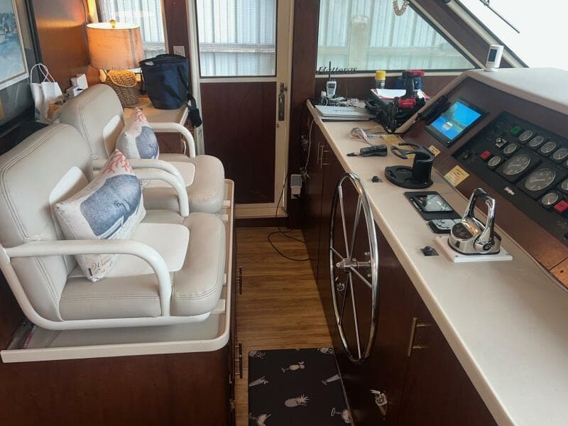 1988 Hatteras Motor Yacht