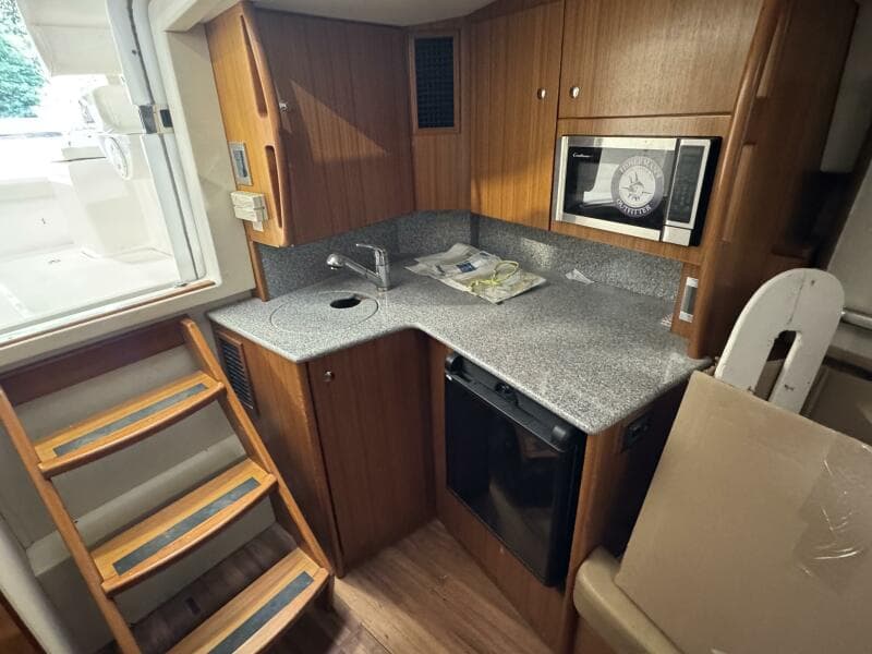2011 Luhrs 30 Open