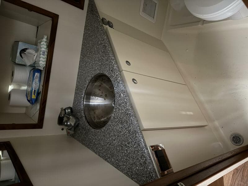 2011 Luhrs 30 Open