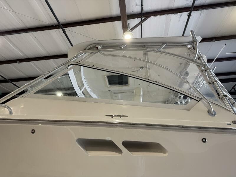 2011 Luhrs 30 Open