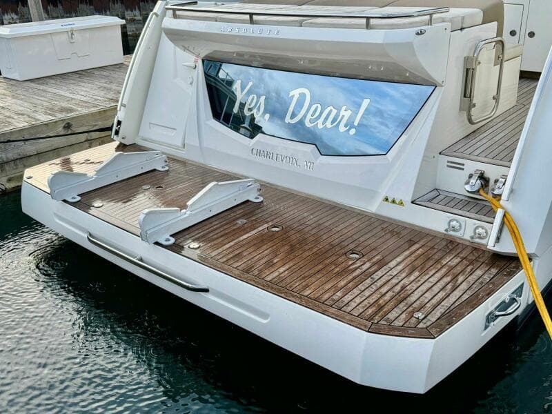 2016 Absolute 45 Sport Yacht
