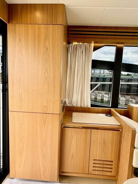2016 Absolute 45 Sport Yacht