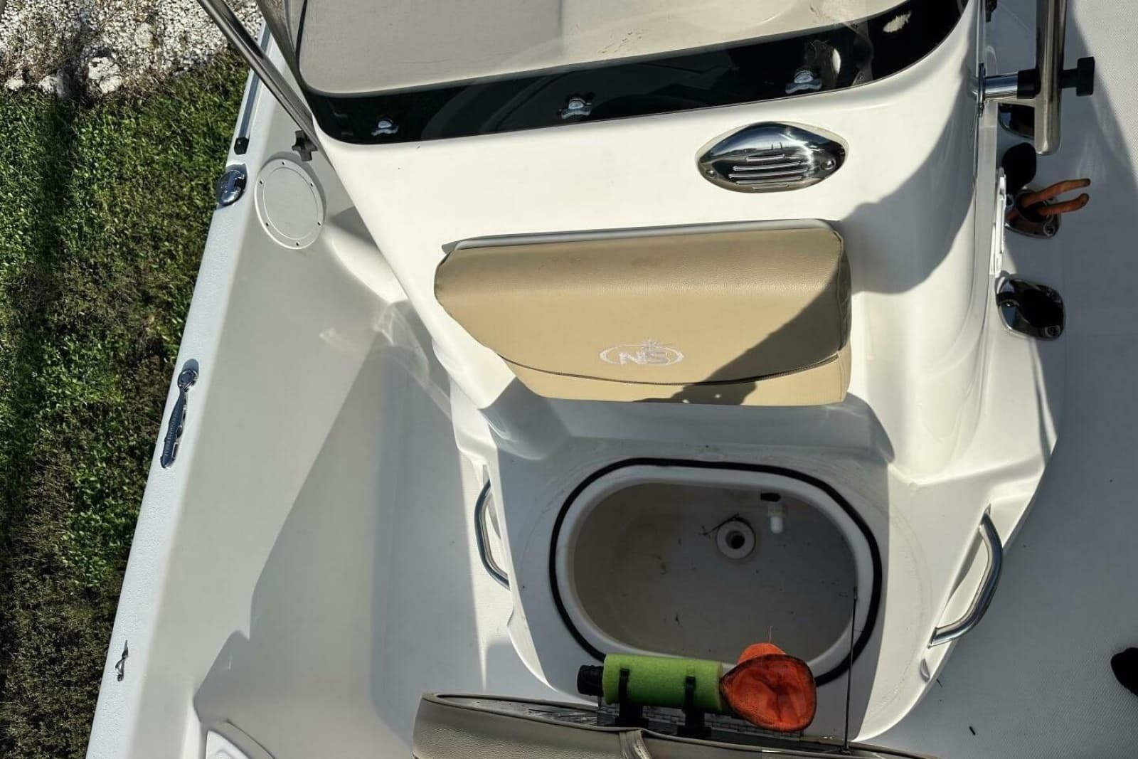 2020 NauticStar 2140 Sport Shallow Bay