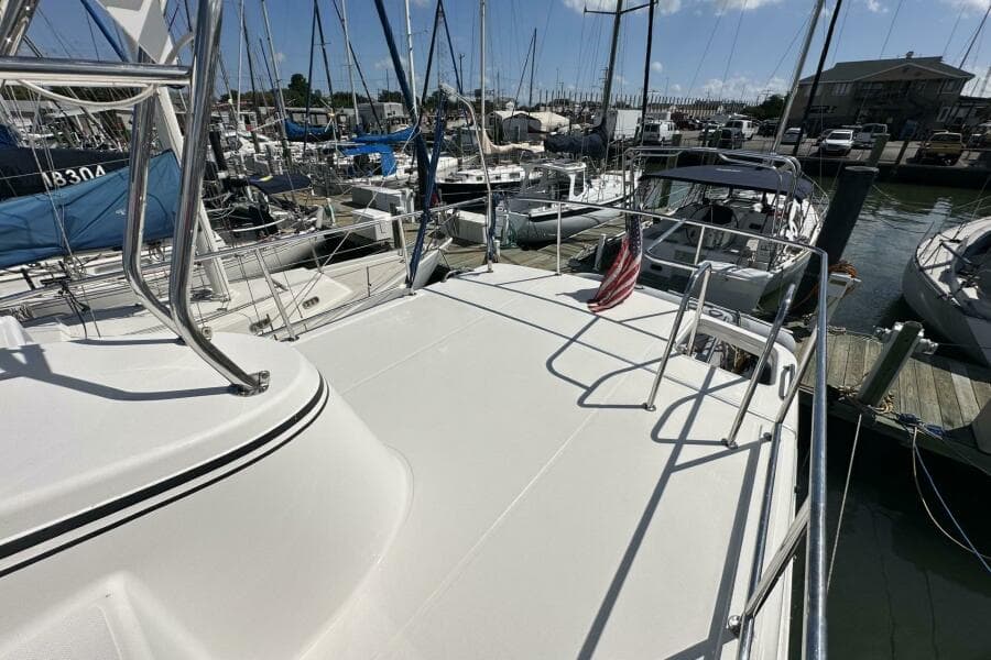 2005 American Tug 34 Pilothouse