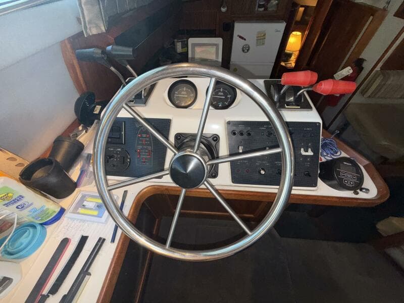 1988 Sea Ray 415