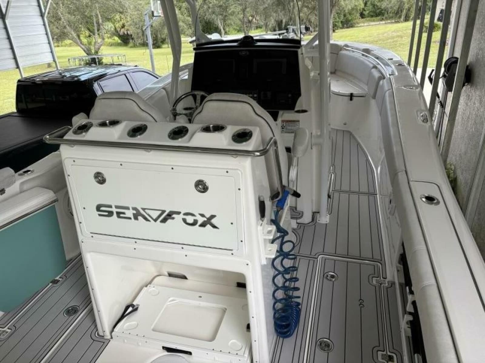 2021 Sea Fox 288 COMMANDER
