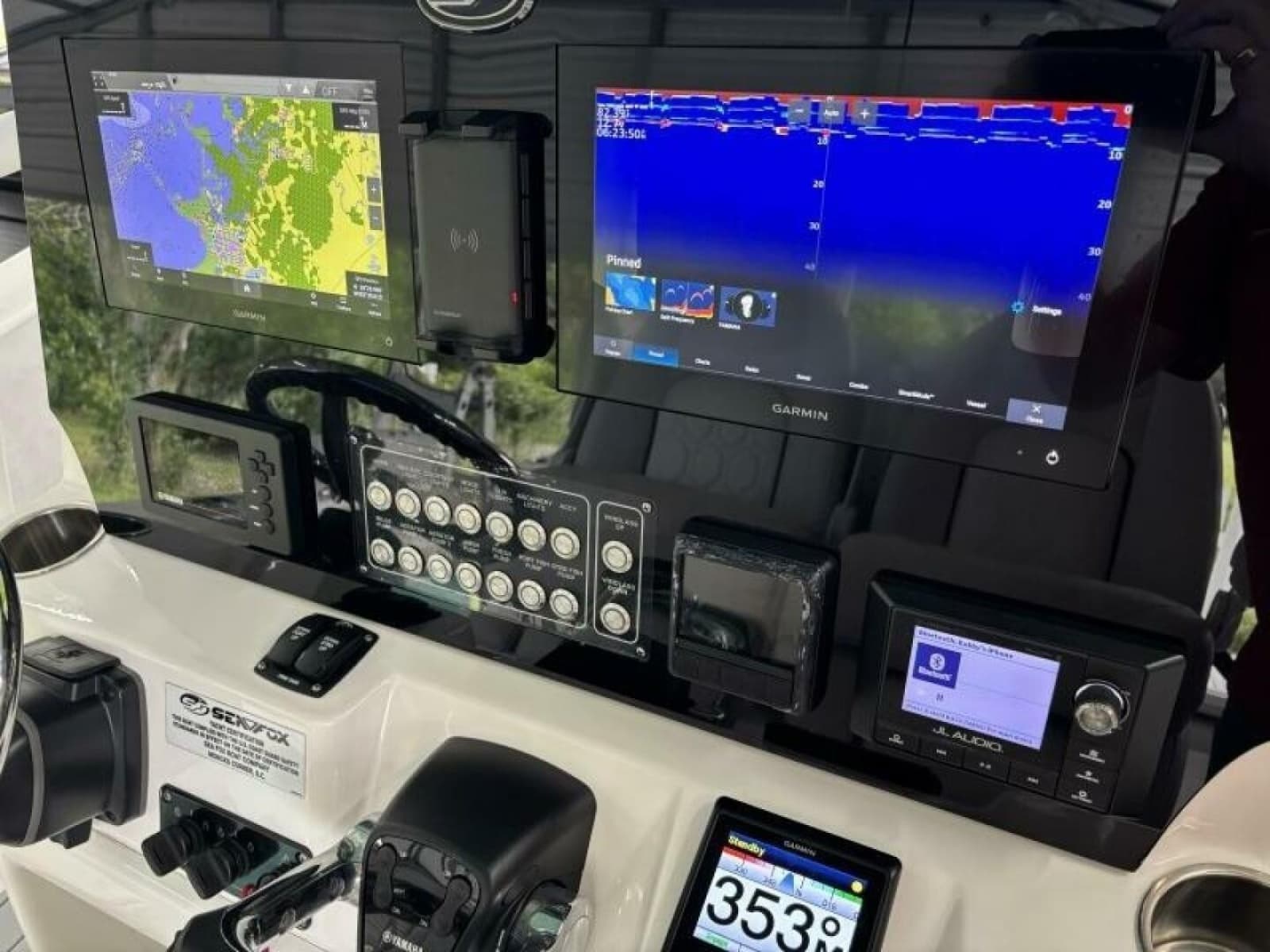 2021 Sea Fox 288 COMMANDER