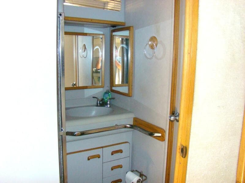 1991 Sea Ray 480 Sundancer