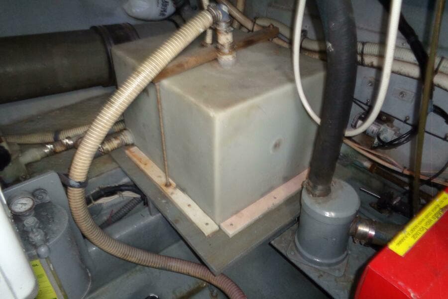 1991 Sea Ray 480 Sundancer