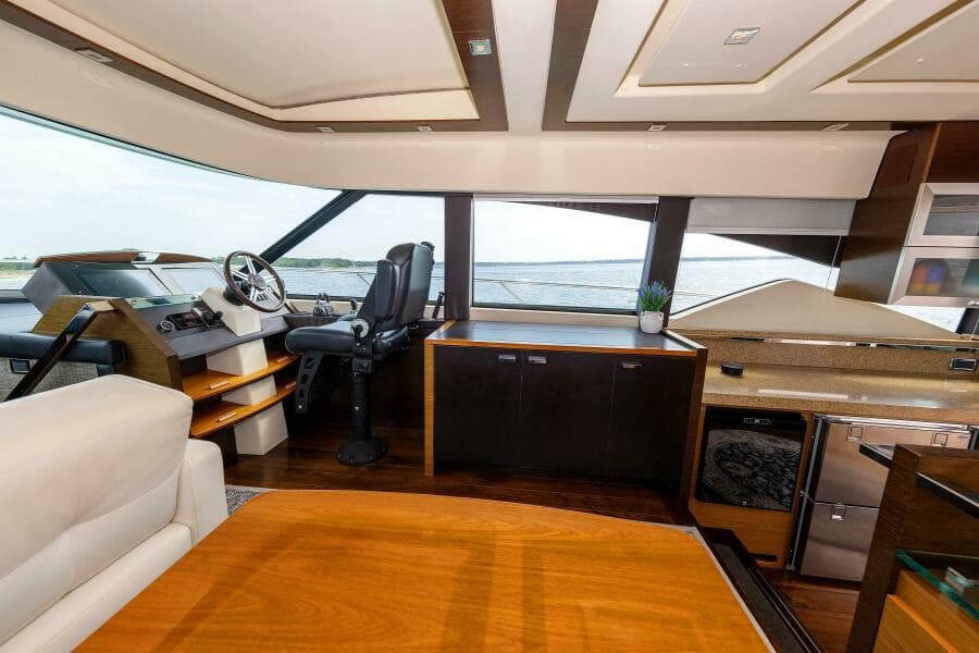 2014 Tiara Yachts 5000 Express
