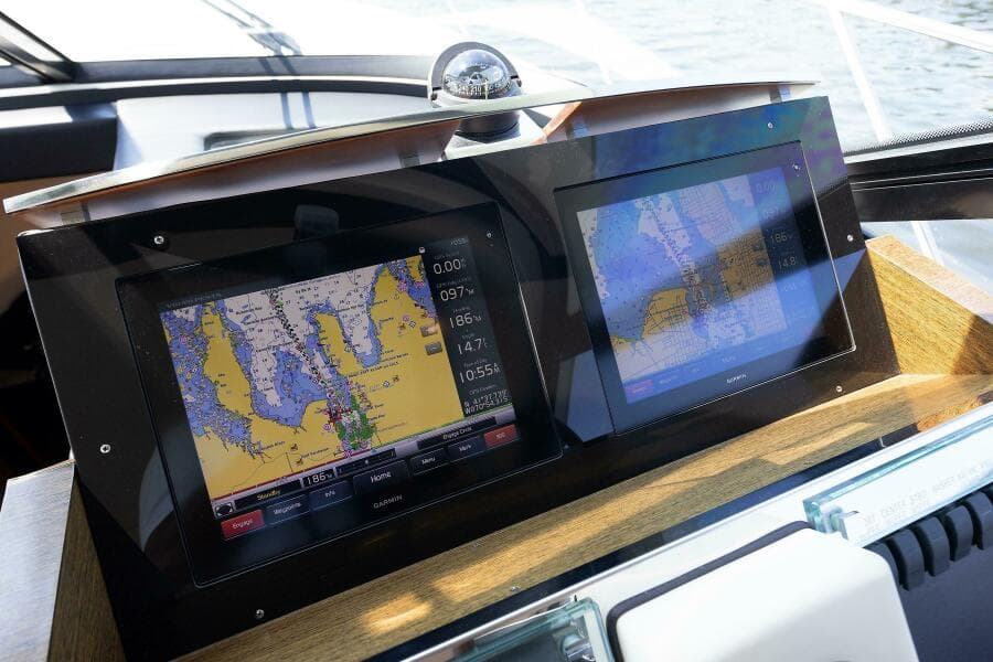 2014 Tiara Yachts 5000 Express