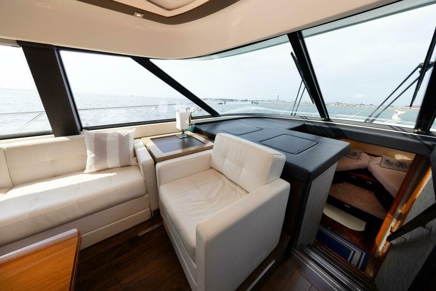 2014 Tiara Yachts 5000 Express