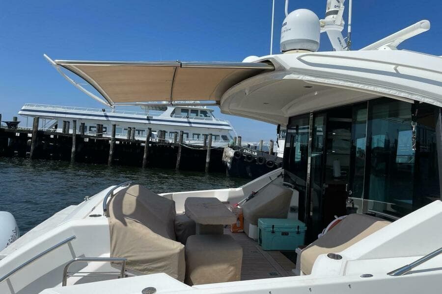 2014 Tiara Yachts 5000 Express