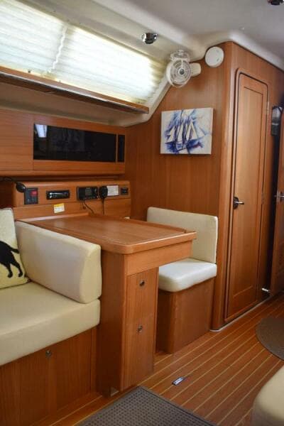 2016 Catalina 445