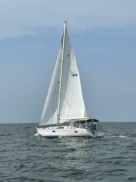 2016 Catalina 445