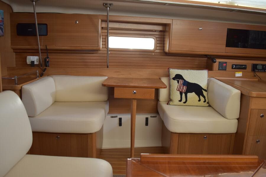 2016 Catalina 445