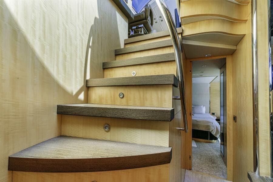 2014 Sunseeker Predator