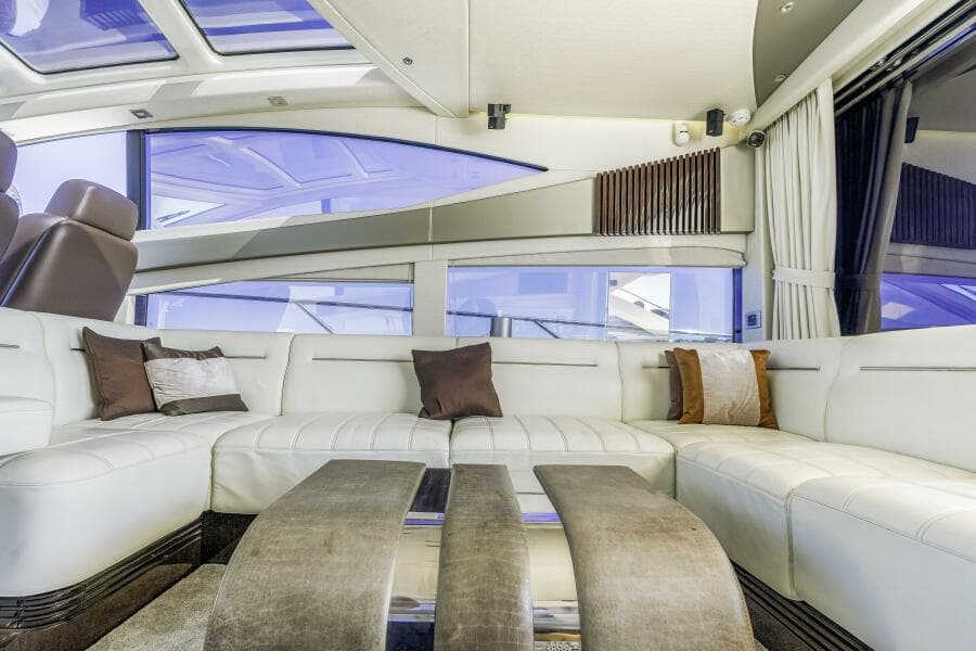 2014 Sunseeker Predator