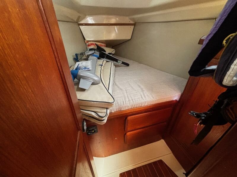 1993 Hunter 33.5