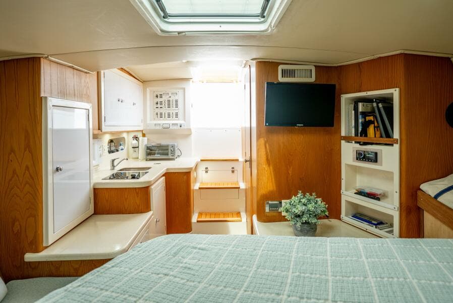 2004 Stolper 38 Express