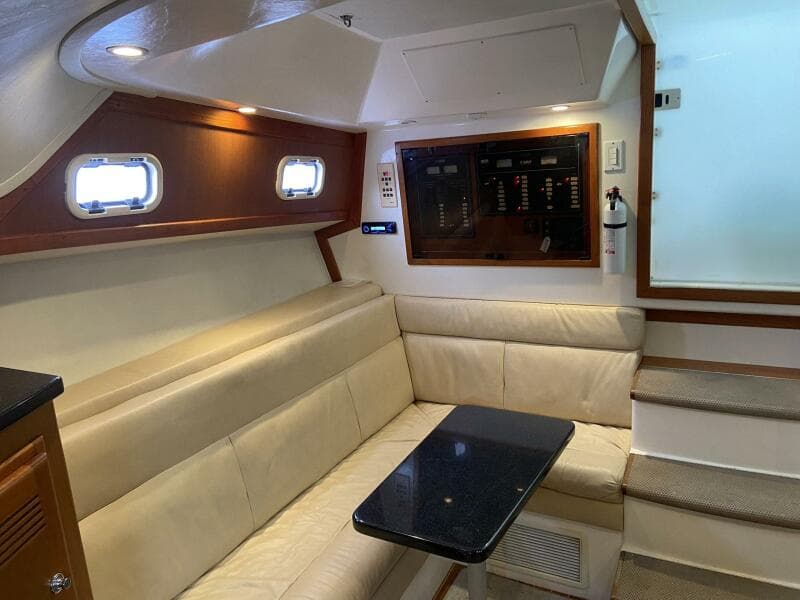 2002 Cabo 35 Express