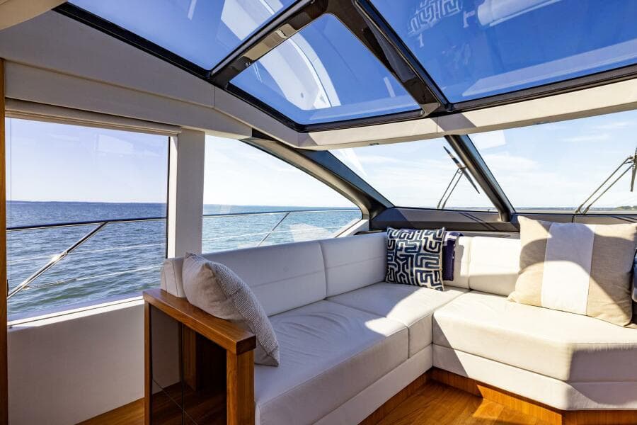 2020 Sunseeker Predator
