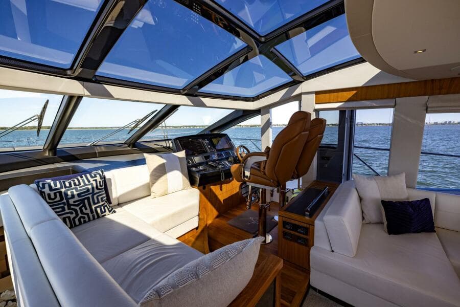 2020 Sunseeker Predator