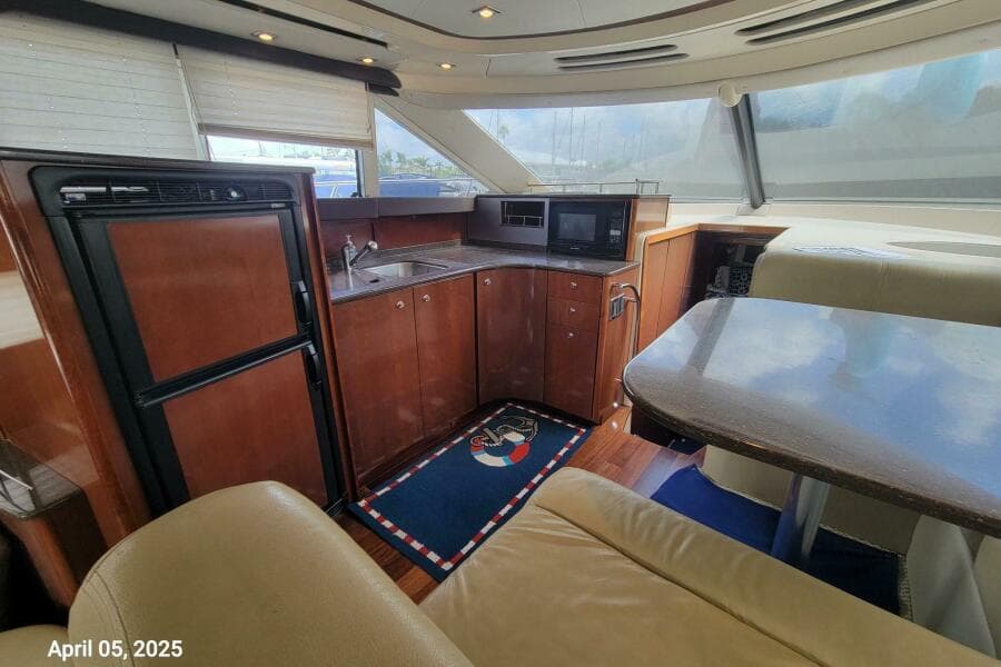 2011 Meridian 441 Sedan