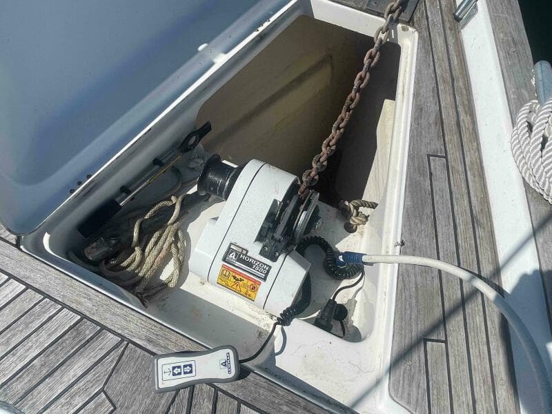2004 Beneteau Oceanis 473