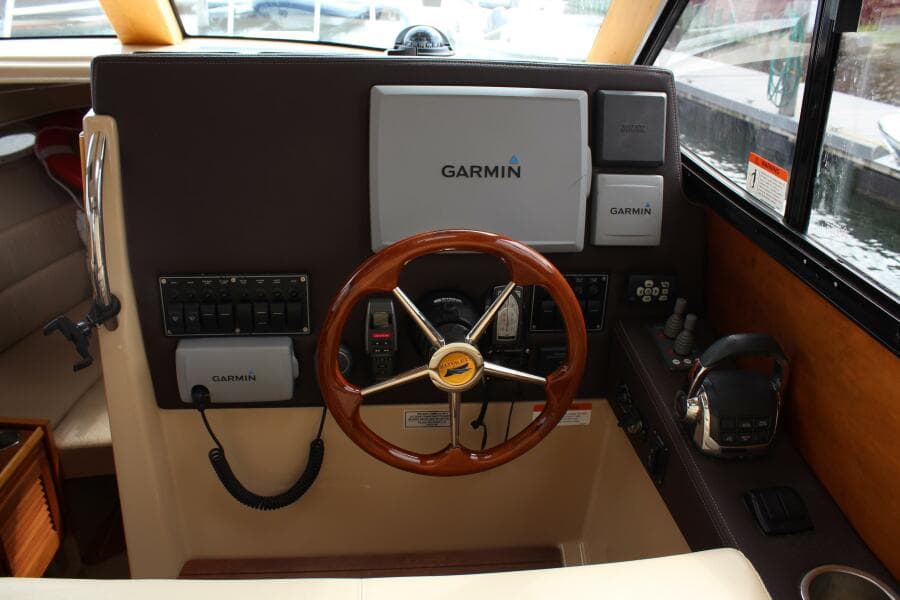 Helm Station 2