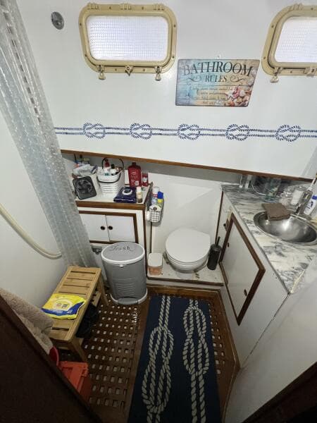 1981 Sea Ranger 45 Raised Pilot House